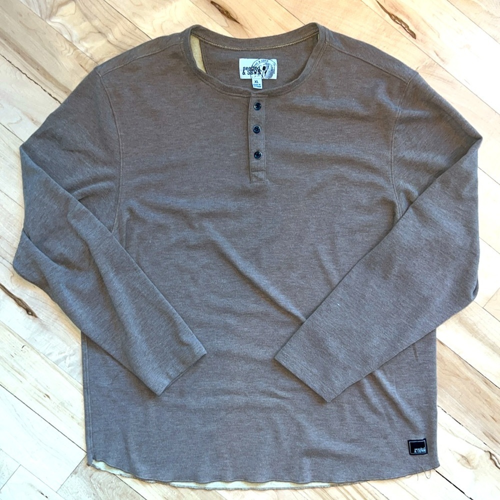 Seeded & Sewn Long Sleeve Henley​ - Picture 2 of 3